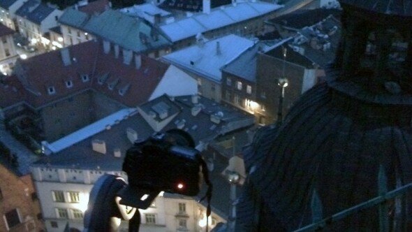 Day to night timelapse transitions at the tower of Mariacki Church