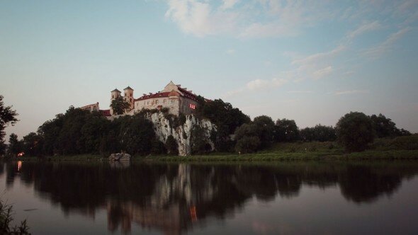 a monastery in Tyniec - shooting panning day to night timelapse